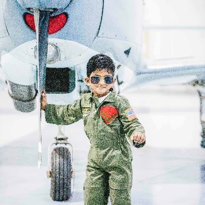 StephenTra93405's profile picture. 🌍✈️ Join us on the most adorable adventures around the world with our spirited 2-year-old explorer! 🧳👶 Watch as curiosity meets discovery, and every journey