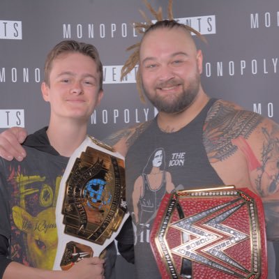 22. Wresting & Rock/Metal fan. UK🇬🇧. Attended WM35 Live.