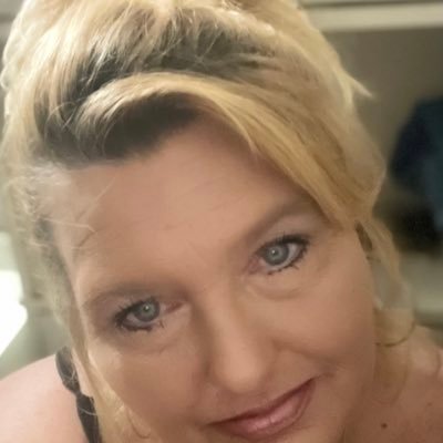 kimborina70's profile picture. Born a non-conformist #Fuckthegovernment