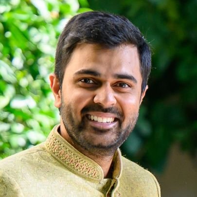 VenkYDecodes's profile picture. Grok - Engineering, Solutions👨‍💻 
Talks about:
💰Business
🏈Sports 
📈Stocks 
💻Tech. 
🤝Politics
📽 Movies
🪂 Travel
📔 Books