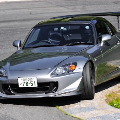 愛知県岡崎市の六ッ美瀬戸自動車、S2000専門店です。一般車の車検、修理、販売、鈑金、レース車両製作、メンテナンス、レース参戦、ドライビングレッスンなどS耐ドライバーの当社代表がサポート致します。メール等は下記ホームページのアドレスからよろしくお願いします。