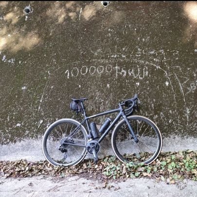 Yhiros1's profile picture. ロードバイク。もっと早く始めてたらよかった。
(*´▽｀*)
50過ぎて自転車ばかり乗ってます。