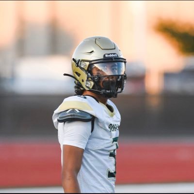 5’’11|170lbs | class of 2027 | basha hs 6a open| 3.5 gpa |student athlete| wr ATH.