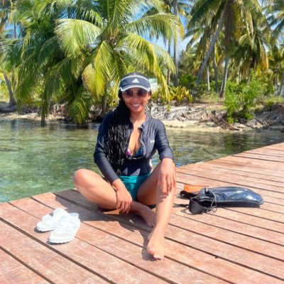 🌈 Let’s go outside & play 🤸🏾♀️🌊 | rooting for everything Black + queer | she/they
