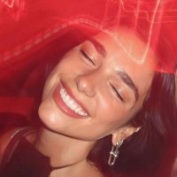 thais 🌊🦈(@ThaisZiroldo) 's Twitter Profile Photo