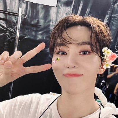 i WILL make it about seungkwan☝🏾 NANA TODAY NANA FOREVER 7️⃣ treasurer of red riot fans north america 🤜🏾🤛🏾 platinum member of black inosuke fans united