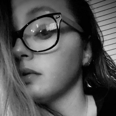 cosmic_hippiexp's profile picture. Gemini♊ Good Vibe Tribe🌻 Live by the Sun🌞, Love by the Moon🌛