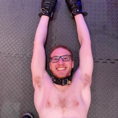 bondage loving guy based in Denver. I share photos of fun experiences I’ve had. 18+