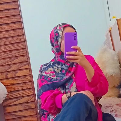 Zeynabbano110's profile picture. م‍‌ام‍‌ت‍‌غ‍‍‌ی‍‌ری‌از ‹ اح‍‌والات › ن‍‌ام‍‌ع‍ل‍‌وم‍‌ی‍‌م 🌱/دهه هشتادی/ کنکوری‌