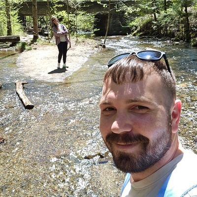 upnights44's profile picture. 