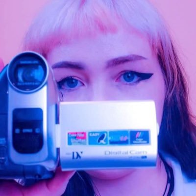 EveBelleSongs Profile Picture