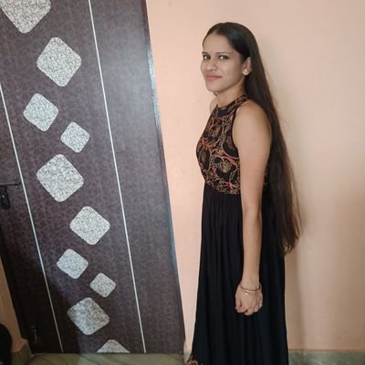 PoojaYa38023645's profile picture. 