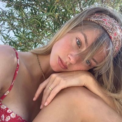 tersandueng's profile picture. 𝐏𝐎𝐓𝐑𝐀𝐘𝐄𝐃 ┇Aphrodite’s daughter