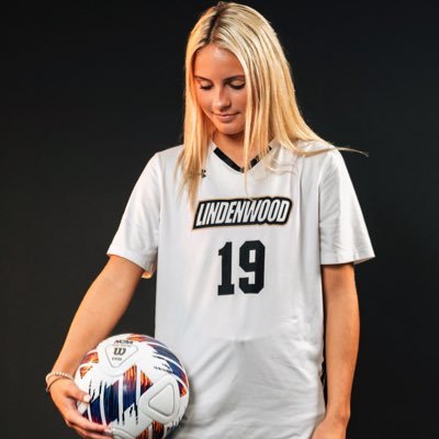 Eureka High School ‘25 | SLSG 07 ECNL NAVY | Lindenwood ‘29