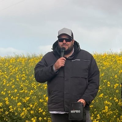AG Advisor Dodgshun Medlin SA/VIC. My passion is improving farms and sandy soils. Love family, camping and the great outdoors. Lawn lover. Father of 3 boys.