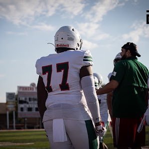 6’1 (280pounds) (O LEFT GUARD) (LAWERENCE NORTH HIGHSCHOOL) INDIANA
