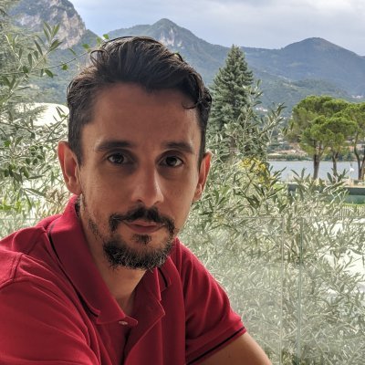 Platform Engineer @ABNAMROclearing 💻💾 ✍️ https://t.co/r9an7cTbn8 👨🏻💻https://t.co/x3KWe3kAAW | AWS Community Builder #serverless @cesiztel@techhub.social