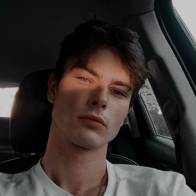 2/2 ఌ𝑃𝑟𝑖𝑛𝑐𝑒𝑠𝑎 𝑑𝑒 𝐴𝑑𝑎𝑟𝑙𝑎𝑛 𝑒 𝑑𝑜 𝑅𝑒𝑖𝑛𝑜 𝑉𝑎𝑙𝑔ఌ @falineblackbeak & @dorianhavilard_