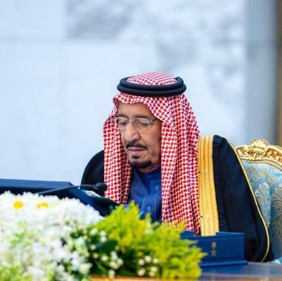 🇸🇦الابتسامة قد لا تعني أنك مسرور، بل تعني أنك راضٍ بقضاء الله وقدره.🤍❤️⃟