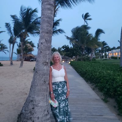 dawnmy7's profile picture. NKU 2018~Teacher~Faith/Hope/Love