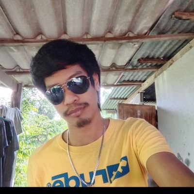 khwy154282's profile picture. 