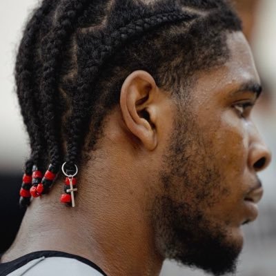 hailtowft's profile picture. 🏈 @WashingtonNFL / 🏀 @trailblazers