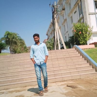 I Am proud of Indian🇮🇳❤️
Cricketer/Dance//strong Relationship /studying books& Travellering and Challenges /Struggling and New idea's