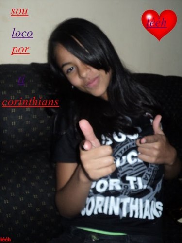 Meu nome é Hellen , tenho 13 anos , sou mt legal.. Me sigam , que eu sigo todos de volta.. @HellenSonia