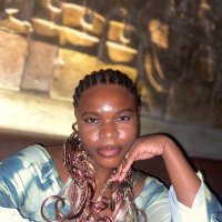Esther Eze (@ezeesther_) 's Twitter Profile