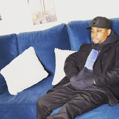 SOW805_'s profile picture. 