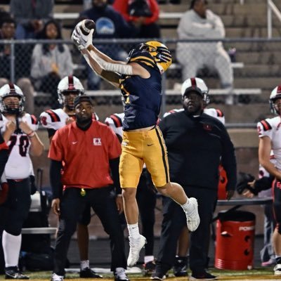 Hudsonville (MI), 2025 | WR, PR | 5’10-160 | GPA: 3.925, 40(laser): 4.63 | Basketball: PG | Track: 400-50.9, 200-23.0, 100-11.2 | @WMDrivefootball