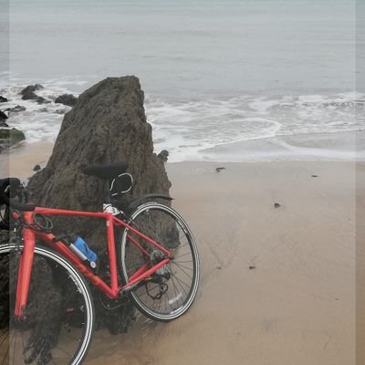 Kerryjogger's profile picture. Love life! Is breá liom caint i ngaeilge ach tá sé ag imeacht de réir a chéile!