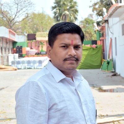 State Incharge- @namoapp BJPBihar, Former State Co.Convenor IT/SM,

Former Regional Incharge- Magadh Range, IT/SM @BJP4Bihar 

Instagram @shubhamrajsinghbjp
