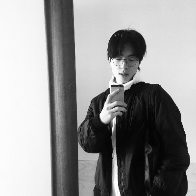 likesbike's profile picture. product designer