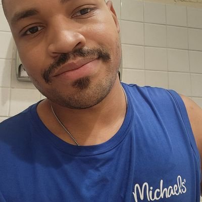 Hi,my name is Aubrey I'm an african american male. full of fun I do YouTube | Singing , reacting and Entertaining