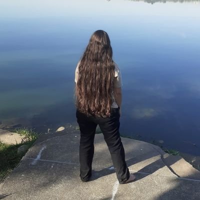 _Thalita_Mors_'s profile picture. Artista digital
Professora 
Mãe de Pet's