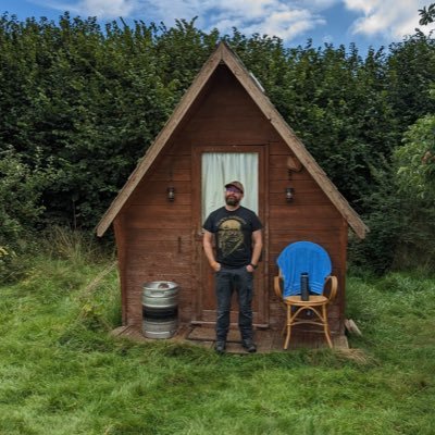 Making @Kertelreiter cider. Orchardist, pearnographer, wannabe pomologist, beer drinker, homebrewer, ex-beer blogger. Current editor of @Cider_Review