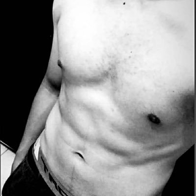 yourxman96's profile picture. Straight M28, jarang aktif tapi kalo nge DM pasti di bales. let’s be friends & fun ✌🏻