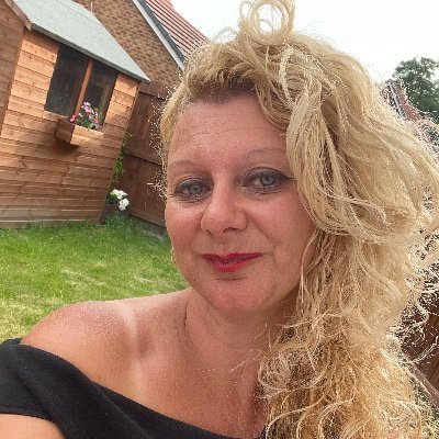 LisaCampbe83271's profile picture. 