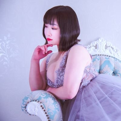 【可愛いの天才】150cm ウイスキーと日本酒が好き。写真は加工無加工問わず勝手にタグ付け掲載してください。
コス垢はこちら▶@mutohotaru ※ブログ等は掲載不可。