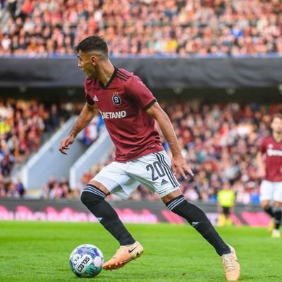 qazimtojegoat's profile picture. Sparta and Qazim fan 🐐 AC Sparta Praha 💙💛❤️ #Albíhofanklub zakladatel