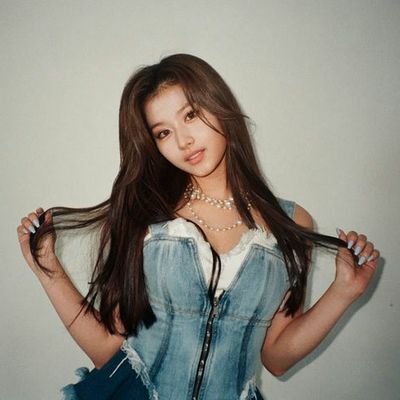 Twice_God_Jihyo Profile Picture