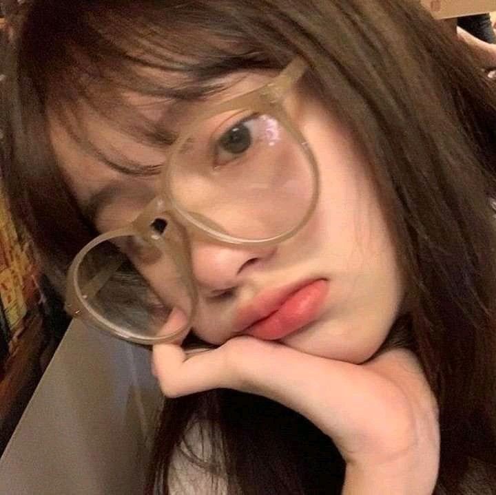 jeaavnca's profile picture. 6teen : mbti ⋆ ☆🖇️⋆ ˚｡ 
𝟶:𝟶𝟶 ──◍──── 𝟷:𝟶𝟶