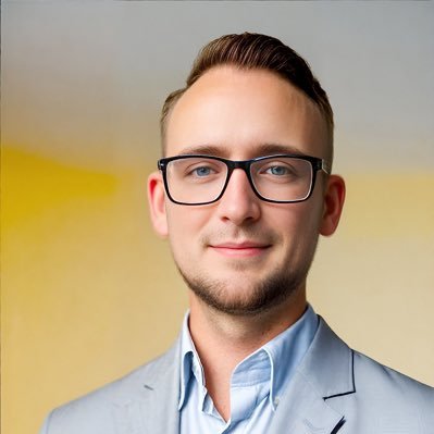 Solutions @glideapps | Founder @startsmoothio | Tech, design, and the spaces between.