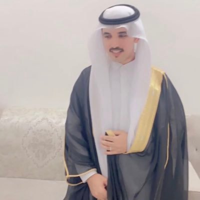 هُنا أعبر عن رأيي الشخصي؛أعمل في أفضل بقاع الأرض (الحرم 🕋)👷‍♂️ #مهتم بمجال البزنس ورياده الأعمال 💰 الإلتزام والإصرار والصبر وقود النجاح M🖇💓 2030vision🇸🇦