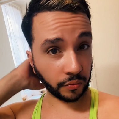 SeebyLoureiro's profile picture. espagnol en France passionné de mode 🛍️