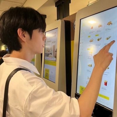 aimiesyafiza01's profile picture. 22 y/o she/her ISTJ