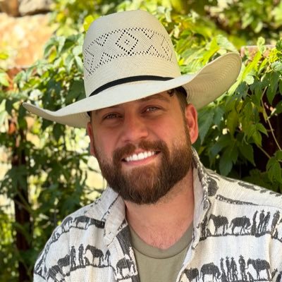 TUnderwoodMusic's profile picture. 🎤 Country Soul Artist 🤠 Bills That Are Due | Small Circles | Vertigo | You Make Me | Revival | Mommin’ Looks Good on You