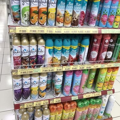 Twitnyasih's profile picture. 