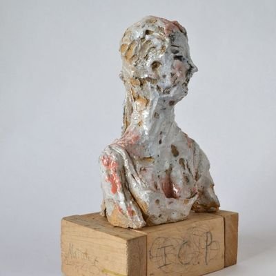 Profile Picture -Cynthia Lahti's sculpture